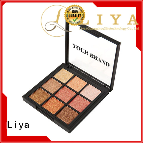 Liya eye shadow ideal for make beauty