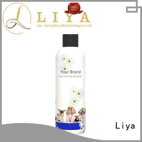 Liya cat shampoo popular for pet care