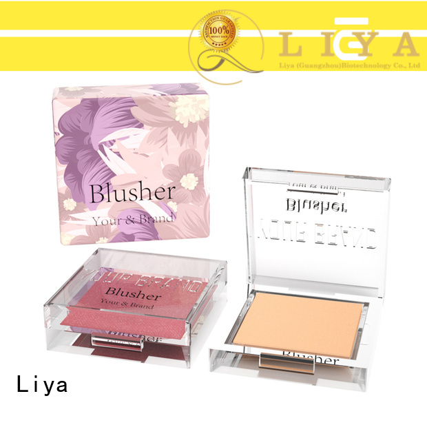 Liya highlighting powder ideal for long lasting makeup