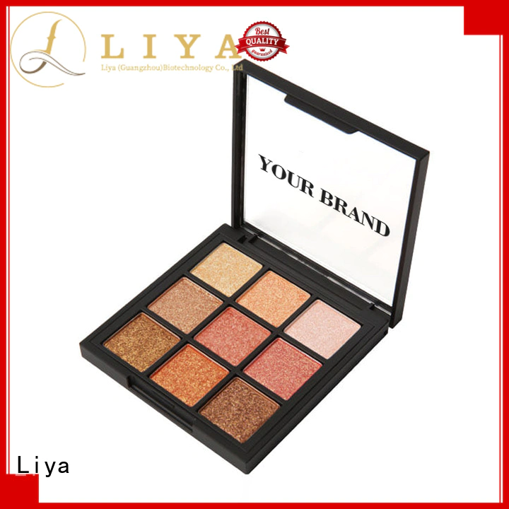 Liya eyeshadow makeup ideal for eye makeup